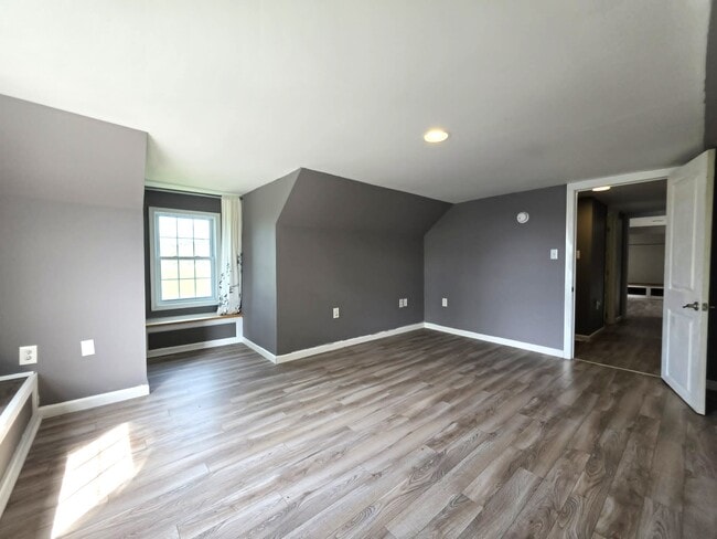 Building Photo - 25711 Delmar Rd