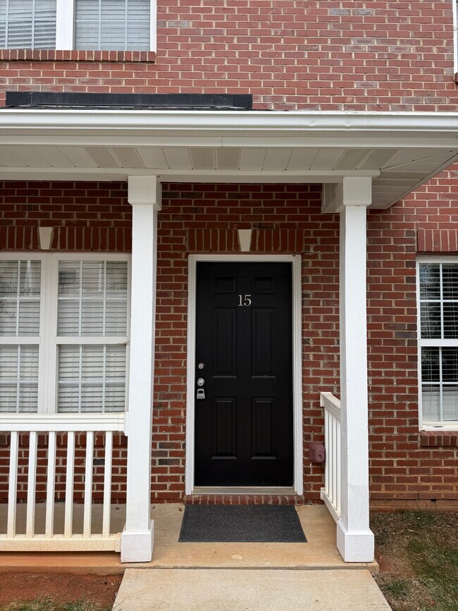 Primary Photo - 917 Shearer St