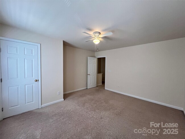Building Photo - 132 Cypress Landing Dr