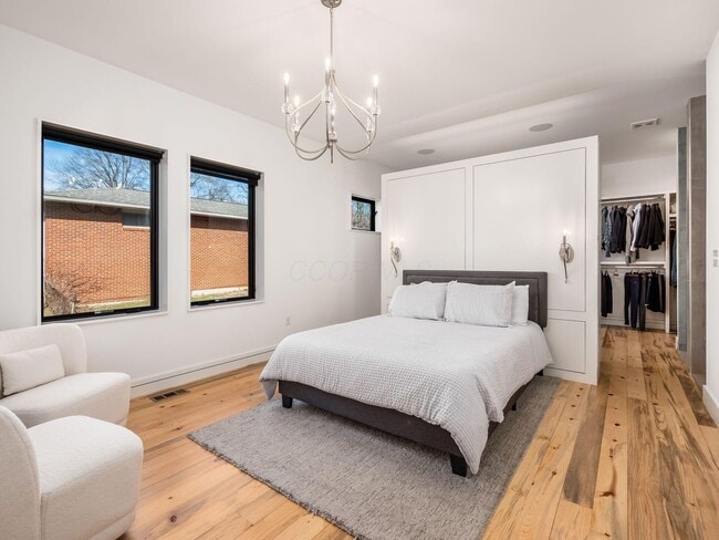 Building Photo - 250 McCoy Ave