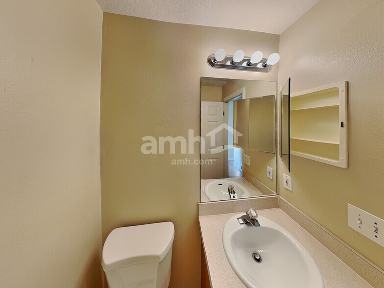 Building Photo - 2809 Sherbrook Ct