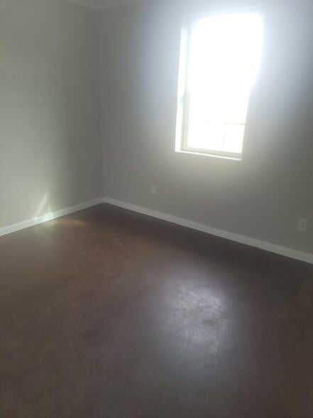 Building Photo - 1145 Bethlehem Church Rd