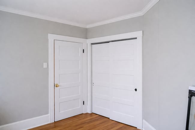 Building Photo - Bolivia St