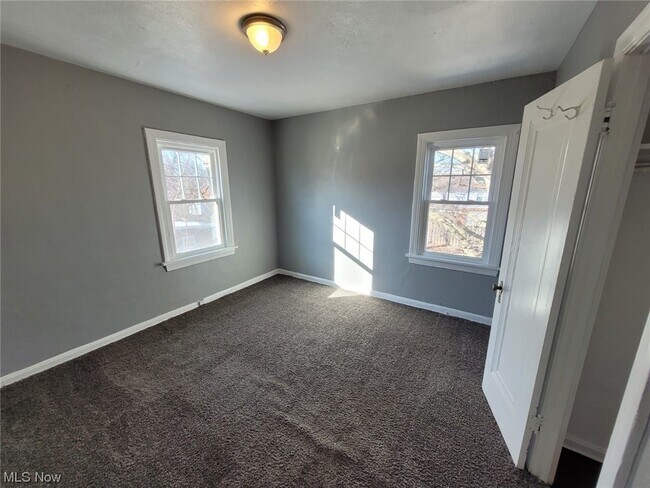 Building Photo - 14717 Milverton Rd