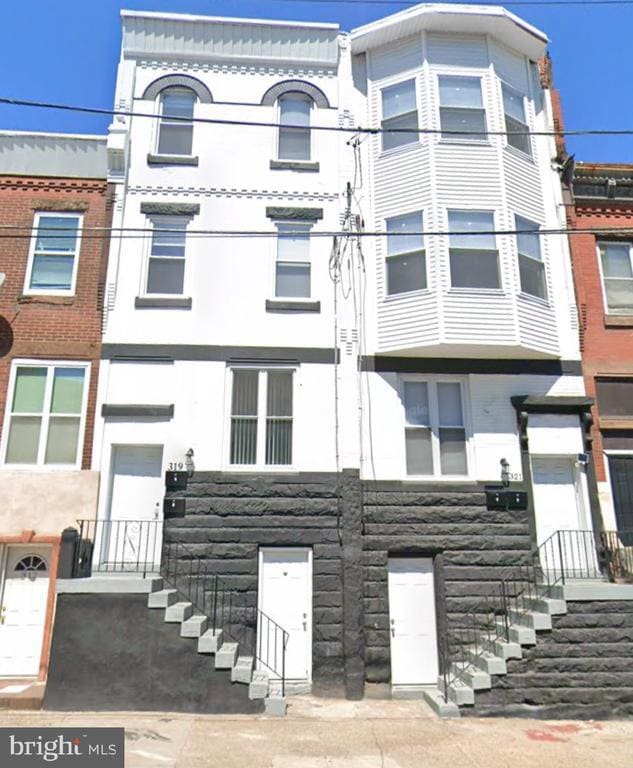 Primary Photo - 321 E Lehigh Ave