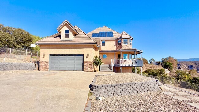 Building Photo - Spacious Two-Story Country Home with Amazing Views Looking out, and Privately Fenced and Gated Ya...