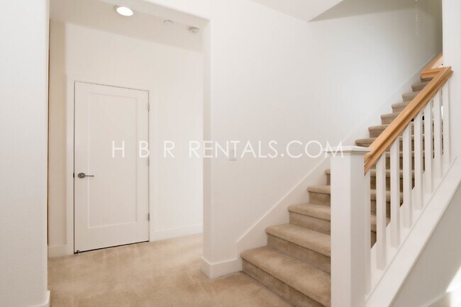 Building Photo - Charming 3-Bedroom Retreat on Barker Street with Spacious Living in Mountain House!