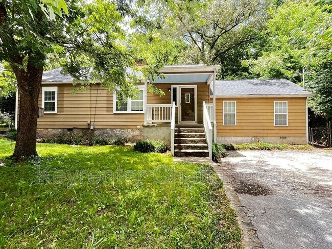 Primary Photo - 3409 Van Buren St