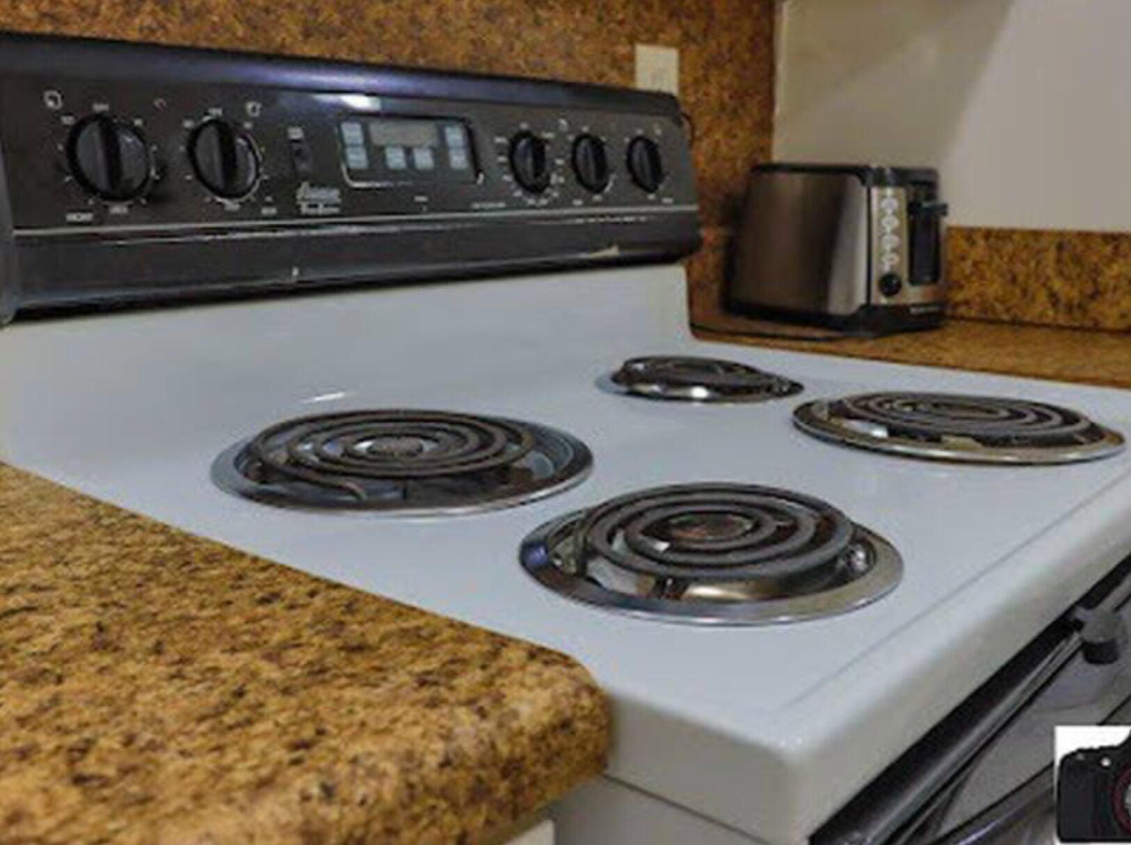 Building Photo - 3830 Kensingwood Trce