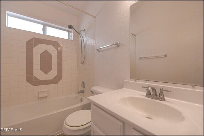 Building Photo - 7097 Tierra Roja St