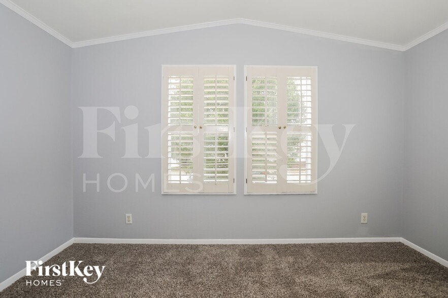 Building Photo - 21035 Sweet Blossom Ln