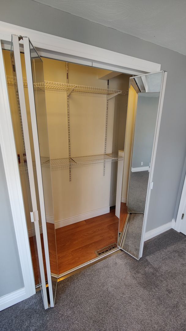 Building Photo - *Beautifully Updated & Charming 3BD/1BA Single-Family Home Available in West Mifflin*