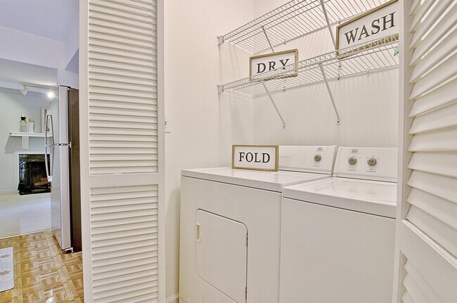 Building Photo - 72 Cobblestone Creek