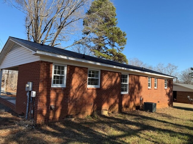 Building Photo - COMING SOON!