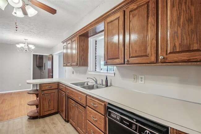 Building Photo - 309 Sherri Ln