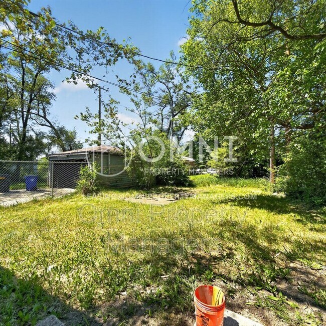 Building Photo - 7161 Varjo St