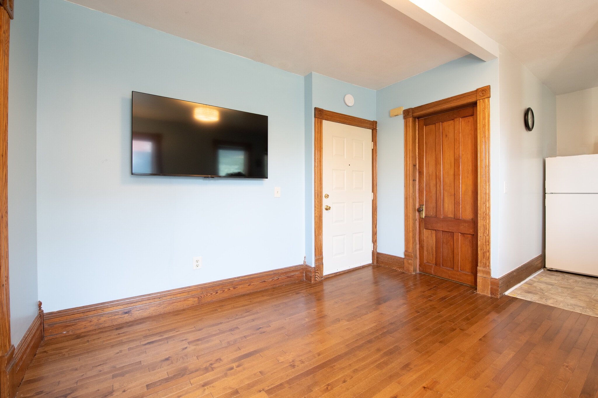 Building Photo - 129 Green St