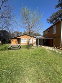 Building Photo - 1609 Morgan Ln