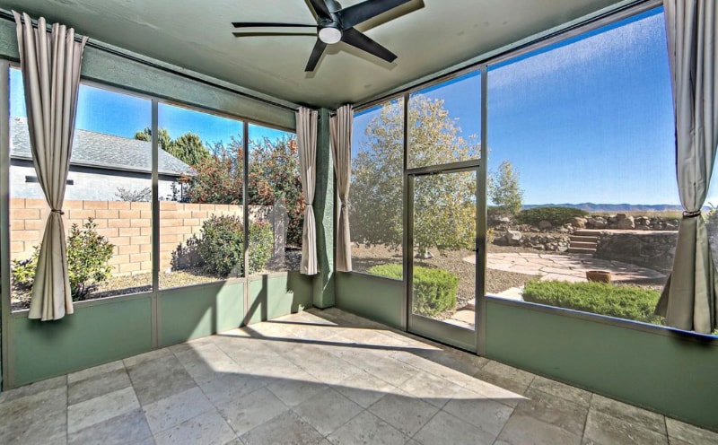 Building Photo - 6986 E Yellowglen Dr