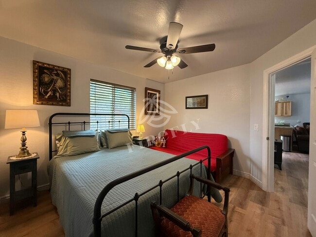 Building Photo - 1982 Stagg Run