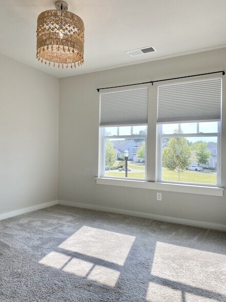 Building Photo - 2225 Maytown Cir