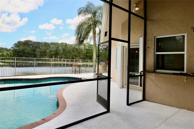 Building Photo - 2686 Palmer Pl