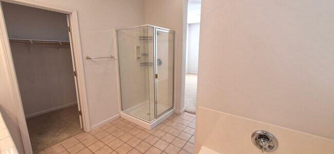 Building Photo - 1085 Crystal Springs Dr