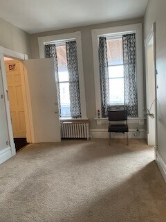 Building Photo - 111 E 9th St