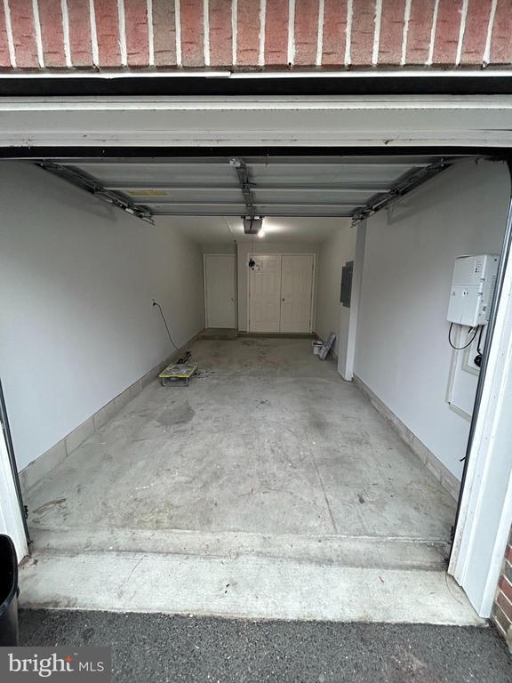 Building Photo - 1050 Lamberton St