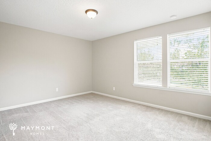 Building Photo - 438 Walnut Dr
