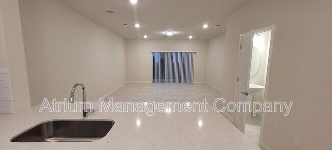 Building Photo - 2759 Fetching Trl