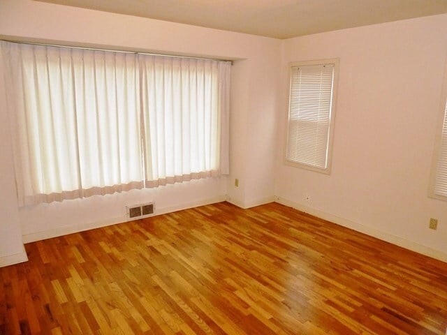 Building Photo - 1263 Tyler St