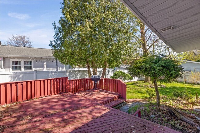 Building Photo - 130 Brooklawn Dr