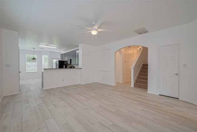Building Photo - 23611 Plantation Pines Ln