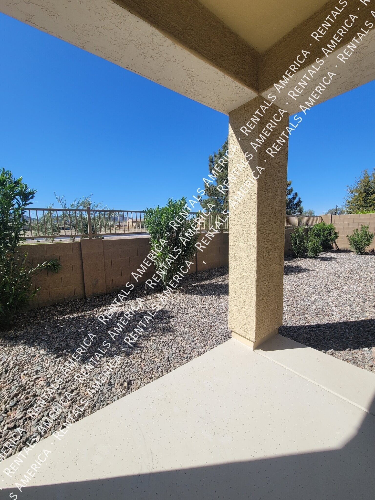 Building Photo - 21021 E Pecan Ln