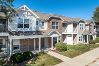 Building Photo - Whisper Ridge