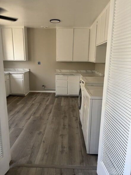 Building Photo - 636 Hardin Dr