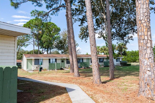 Building Photo - 33305 Ryan Dr