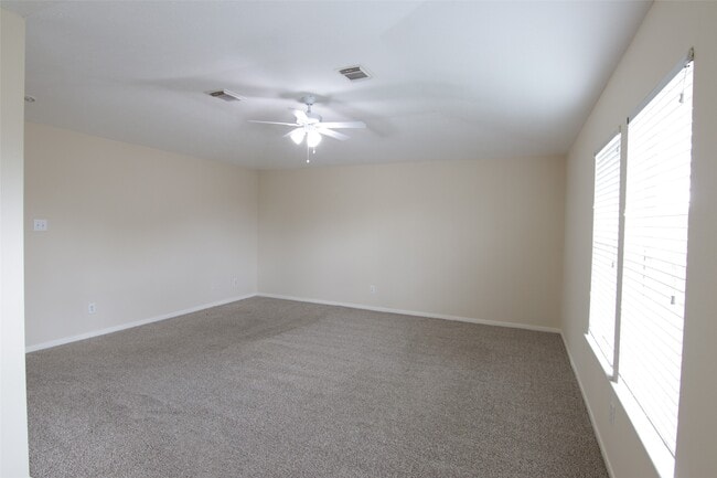 Building Photo - 16938 Watering Oaks Ln