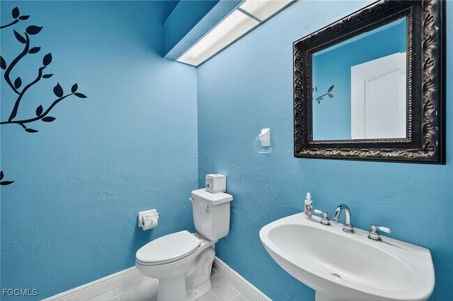 Building Photo - 11592 Timberline Cir