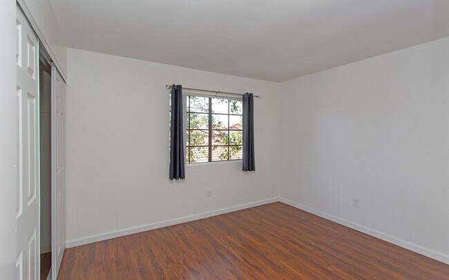 Building Photo - The Villas of Calavera Hills upstairs 2 Bd...