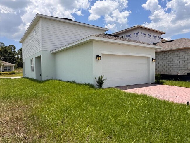 Building Photo - 3753 Isle Royal Place