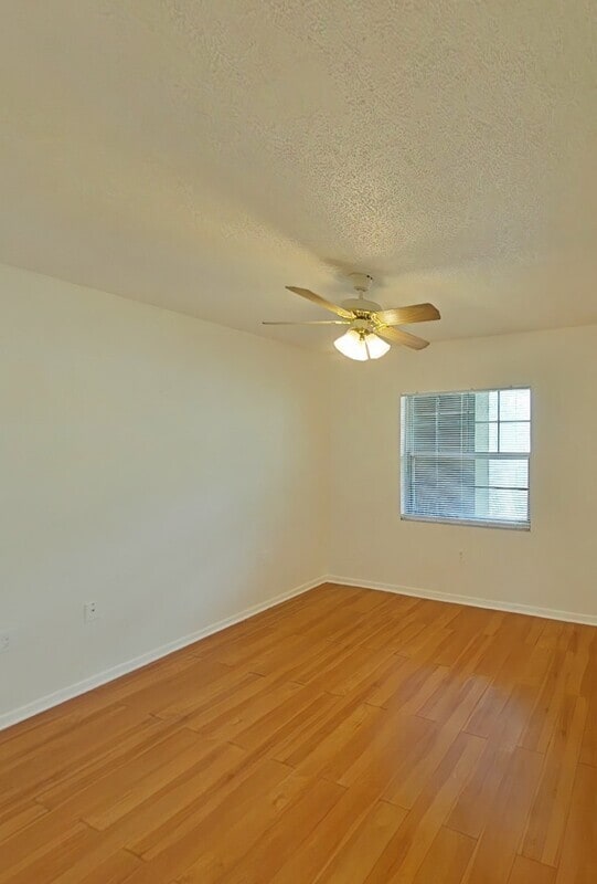 Building Photo - 380 2nd Ave N