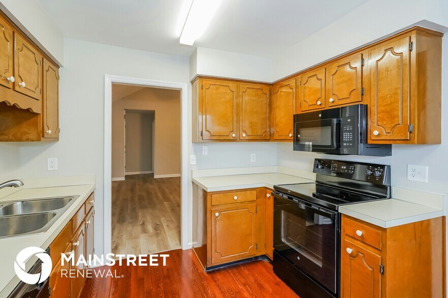 Building Photo - 1204 Curran Ct