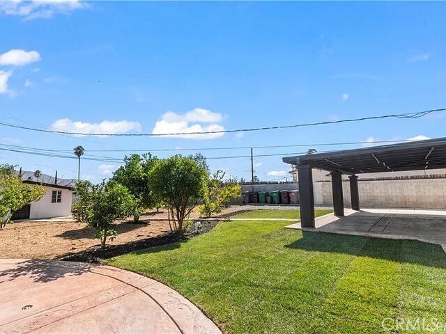 Building Photo - 456 E Repplier Rd