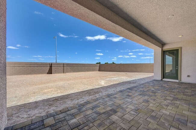 Building Photo - Brand New Home in southwest with a 4 car garage! Next Gen!