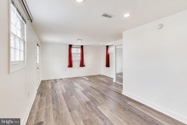 Building Photo - 12609 Holdridge Rd