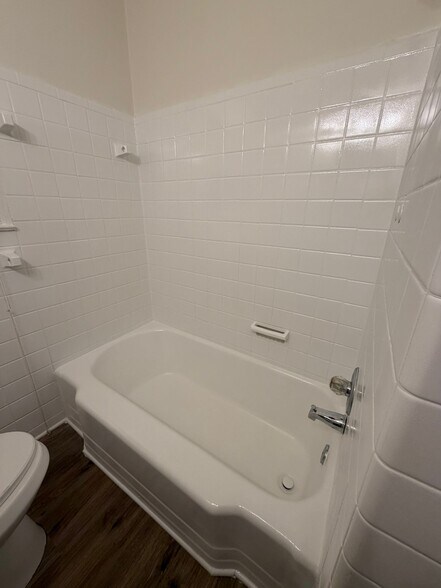 Building Photo - 2368 Jernigan Pl SE