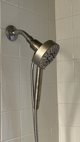 Building Photo - 75 Pearson Rd