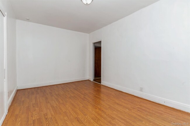 Building Photo - 9312 Avenue M